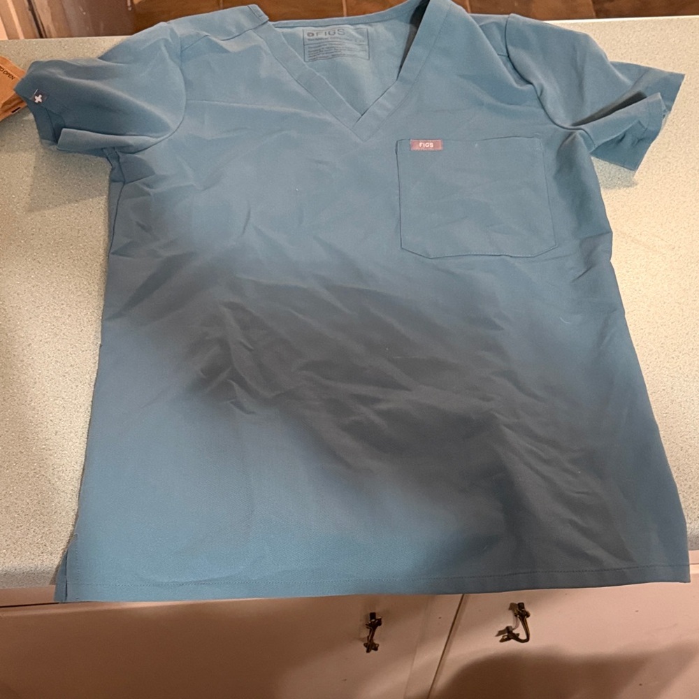 Figs Light Blue V-Neck Scrub Top